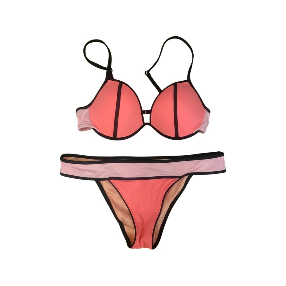 VICTORIA SECRET BIKINI NWOT